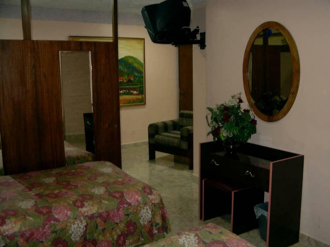Hotel Grand Galaxie Caracas Exterior foto